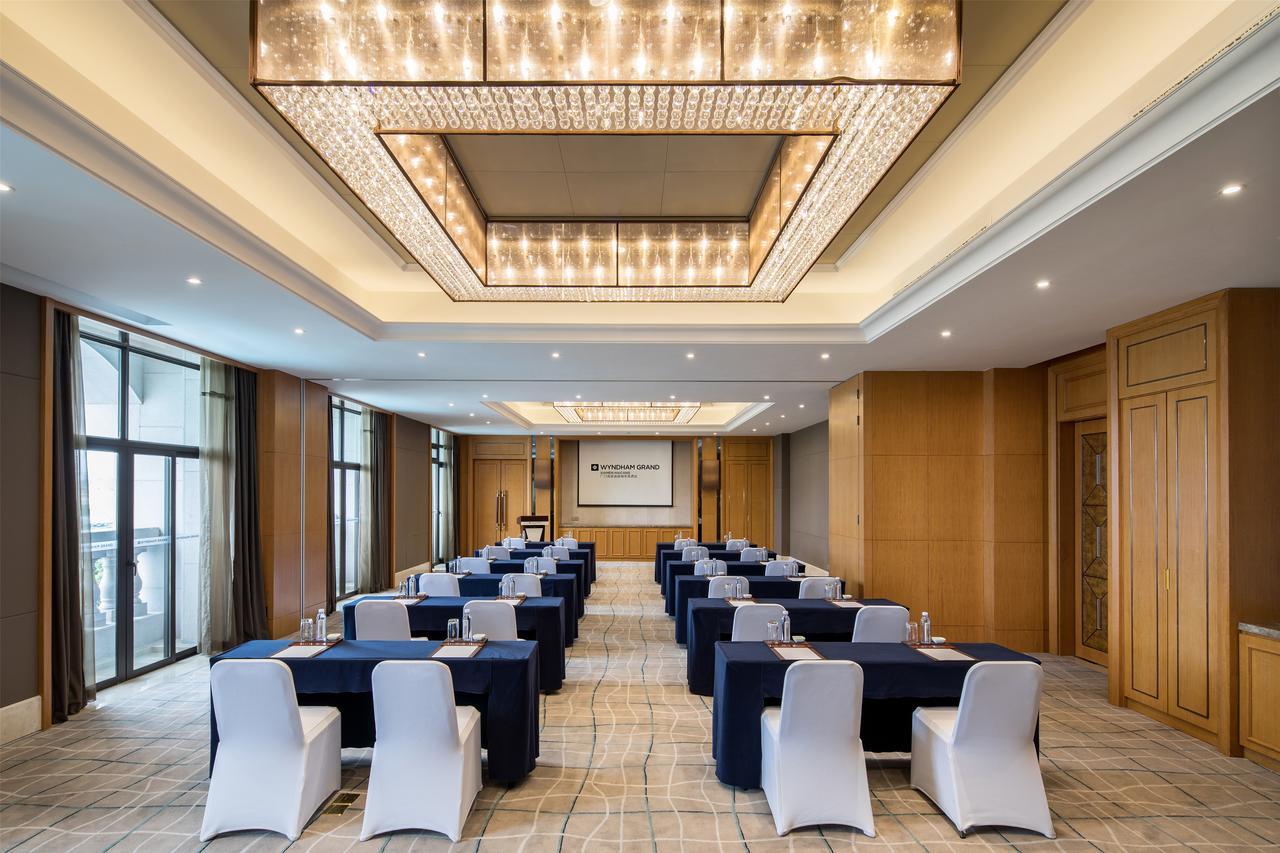 Wyndham Grand Xiamen Haicang Exterior foto